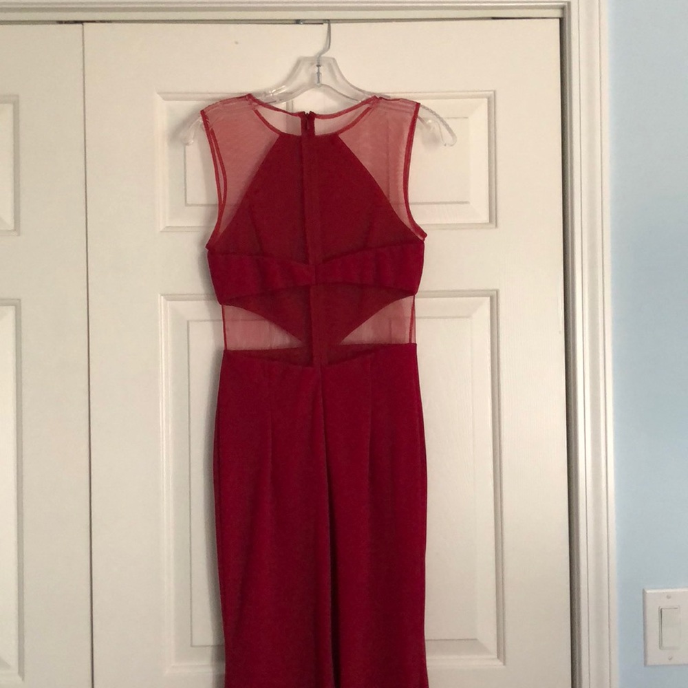 JS Collection gown. - Picture 2 of 2